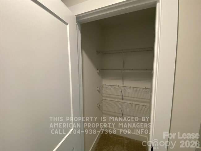 Building Photo - 722 Elizabeth Ave