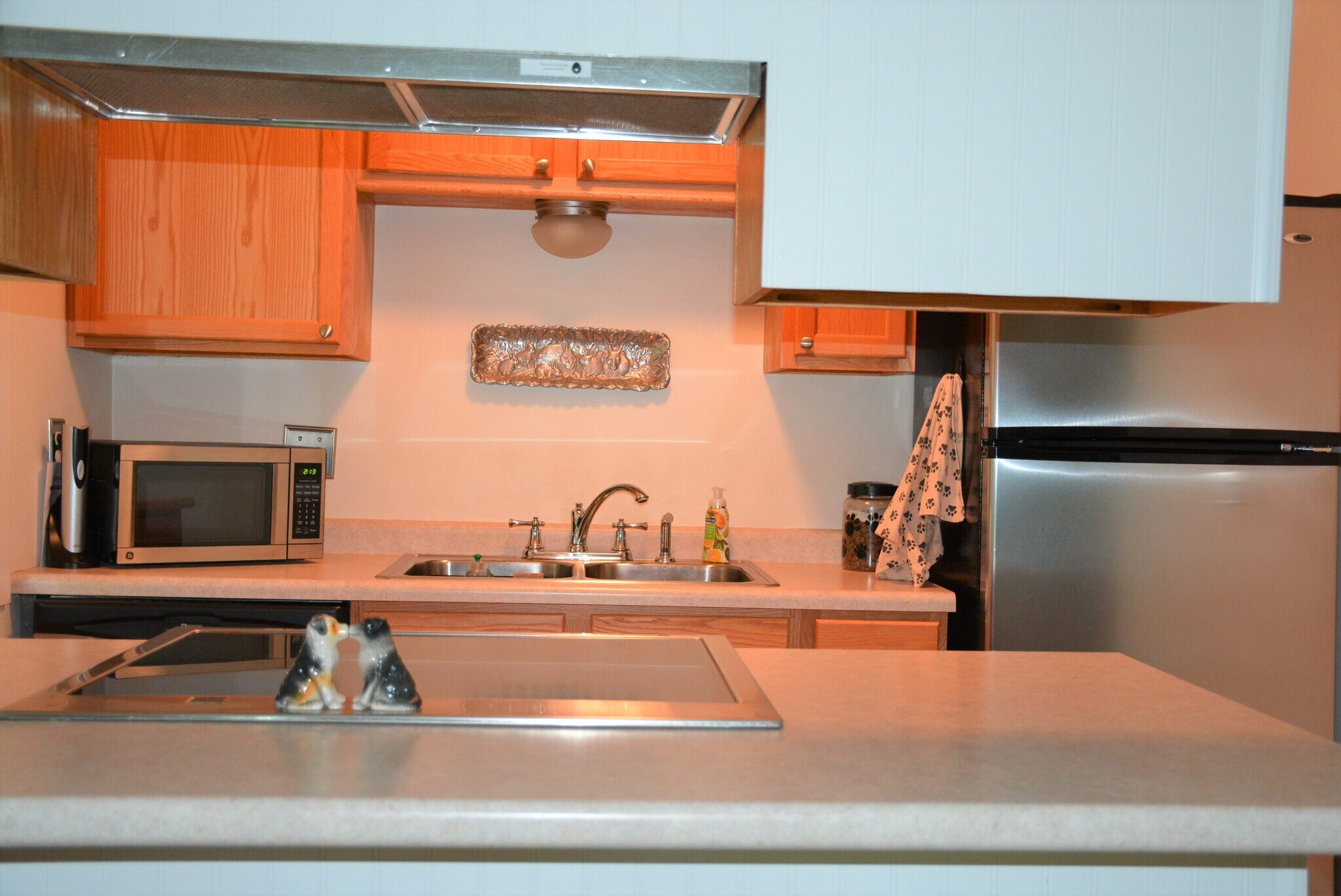 Building Photo - 5580 Shorewood Ln