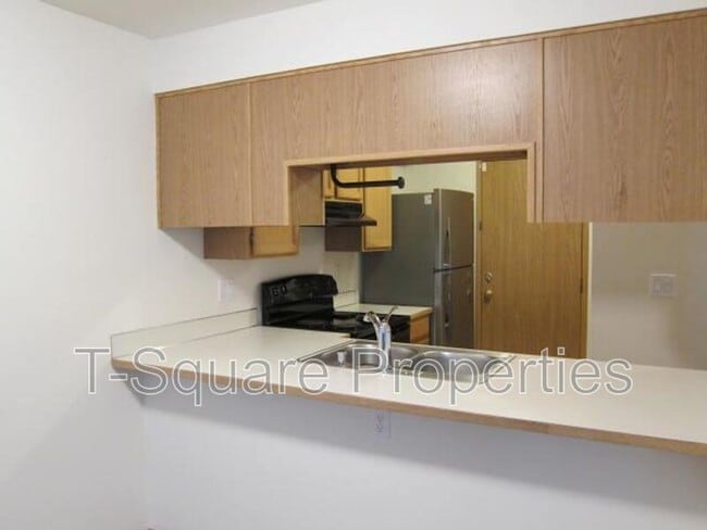 Building Photo - 7634 230th St SW