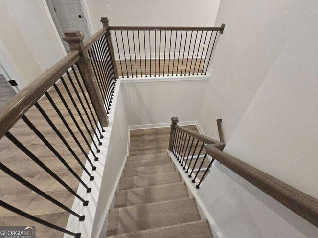 Building Photo - 440 Winding Rose Dr