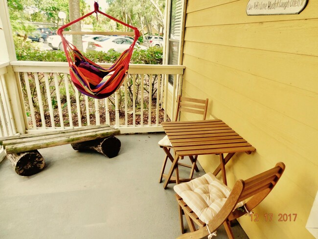 Building Photo - 225 S Tropical Trail