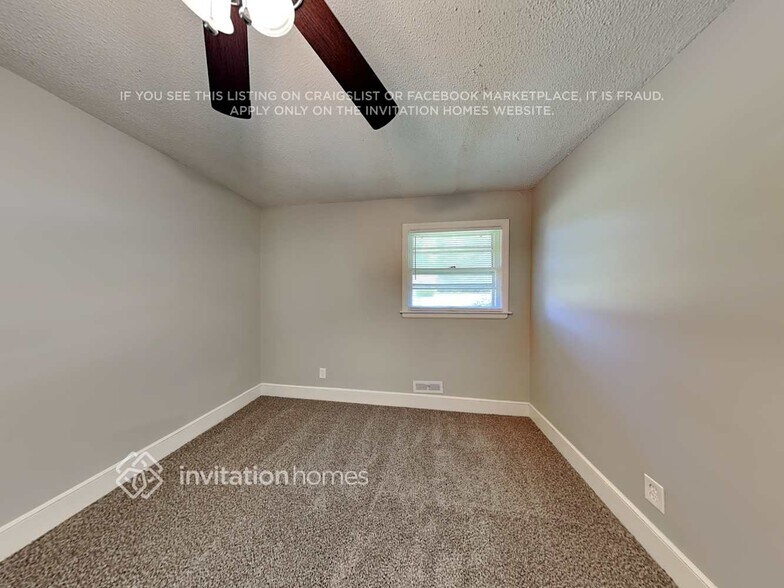 Building Photo - 1526 Plumcrest Dr