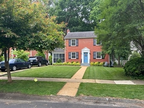 Building Photo - 5400 Dorchester Rd