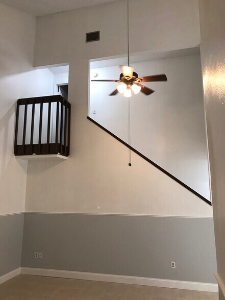 Building Photo - 12230 Fox Hound Ln