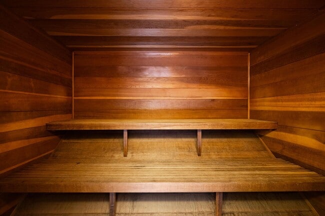 Building Photo - Spacious One Bedroom in Garden Community