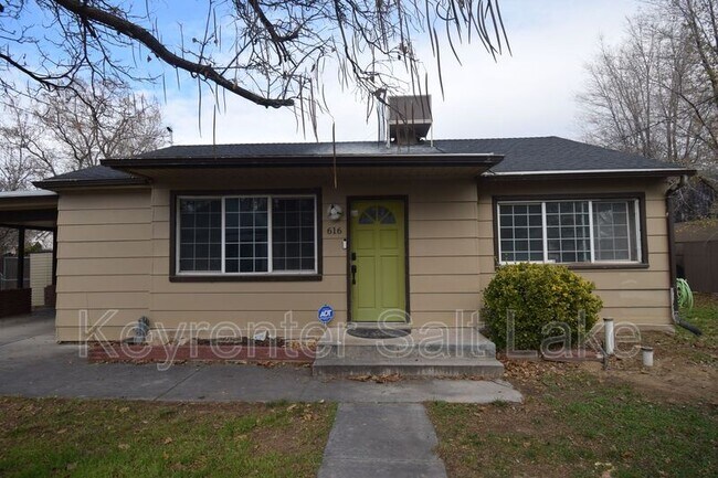 Primary Photo - 616 Beynon Ct