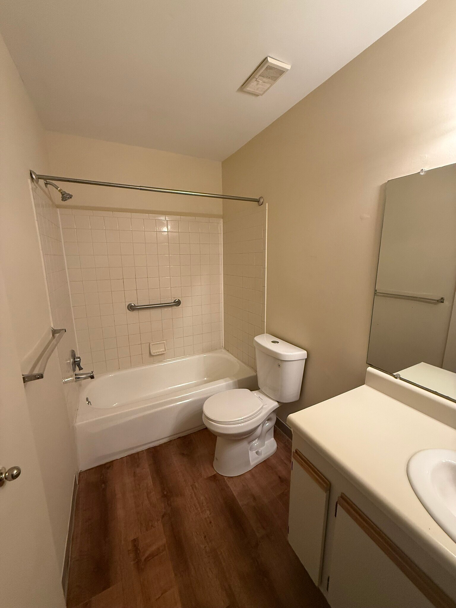 Building Photo - 1257 Oxford Manor Ct