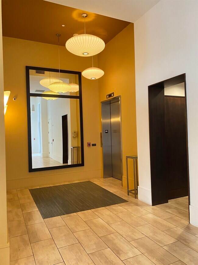 Building Photo - 25 McWilliams Pl