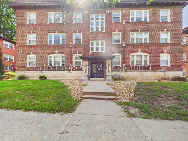 Building Photo - 3708 Wyoming St