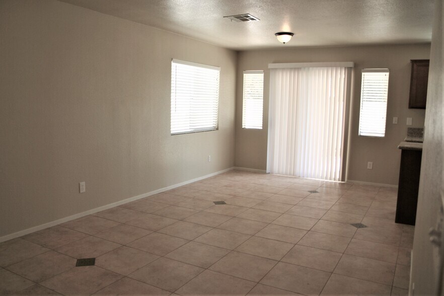 Building Photo - 9084 Tiger Shale Way