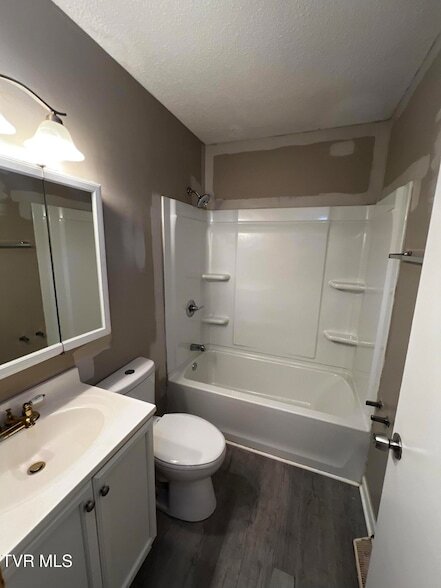 Building Photo - 1419 Colony Park Dr