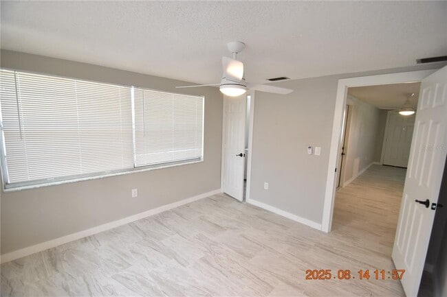 Building Photo - 8522 Longboat Ln