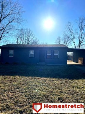 Building Photo - Updated Three Bedroom Home!