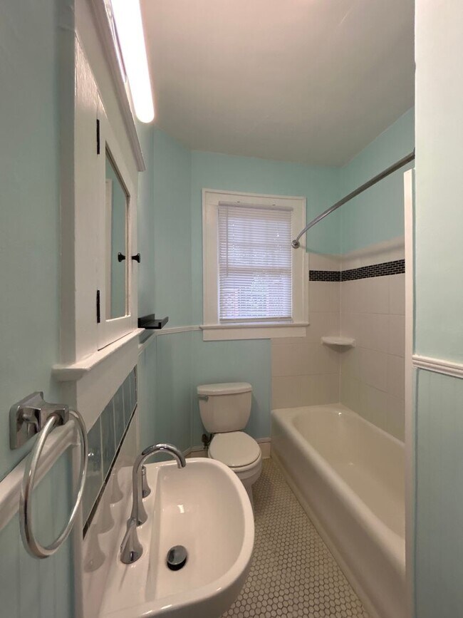 Building Photo - COMING SOON-Come see this historic house in Wesley Heights!