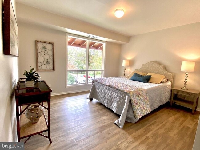 Building Photo - 216 Park Terrace Ct SE