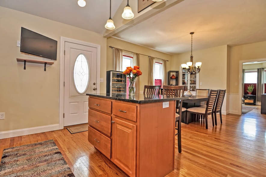 Kitchen + Dining Room - 27 Central St
