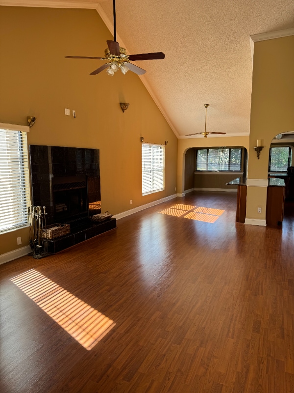 Building Photo - 2815 Countrybrook Dr