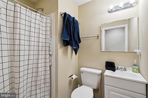 Building Photo - 1611 N 17th St