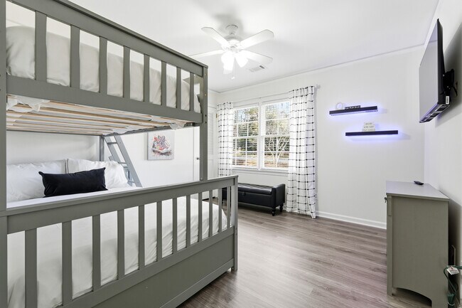 Building Photo - 520 Willeo Rd