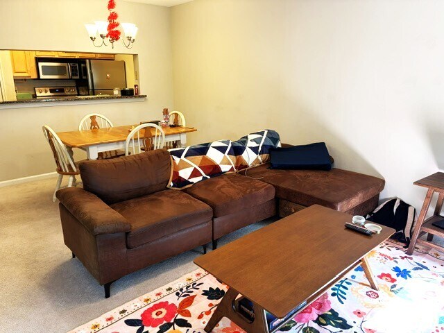 Building Photo - 3307 Wyndham Cir