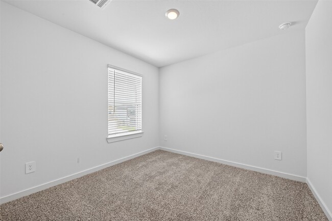 Building Photo - 1738 Revolution Way