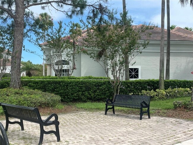 Building Photo - 14037 Fairway Island Dr