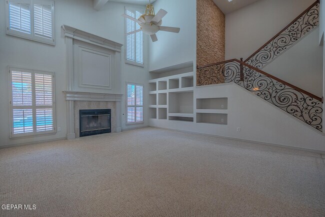 Building Photo - 2066 Paseo Del Prado Dr
