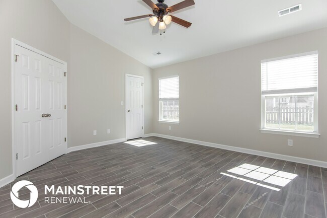 Building Photo - 105 Rhyne Springs Rd