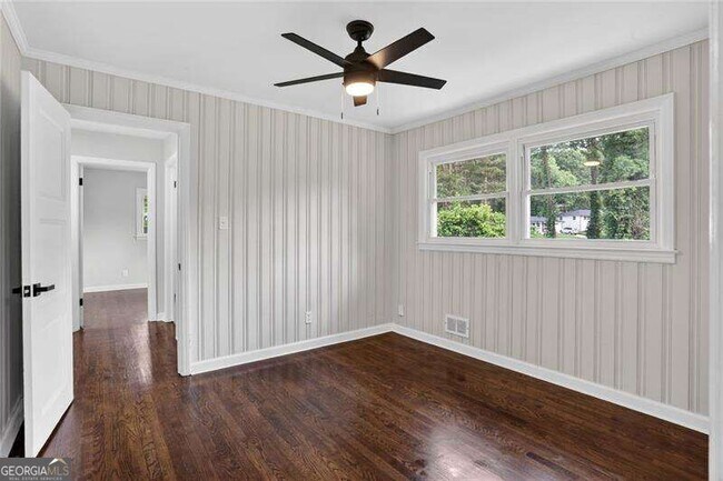 Building Photo - 3081 Glendale Ct