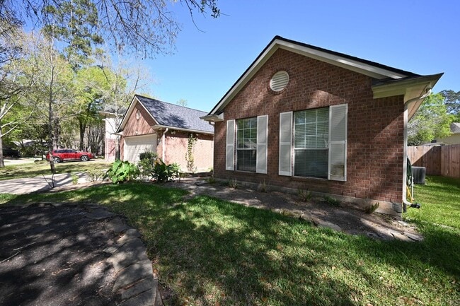 Building Photo - 219 N Wimberly Way