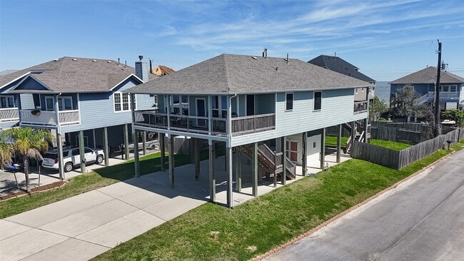 Building Photo - 1300 Menard Ave