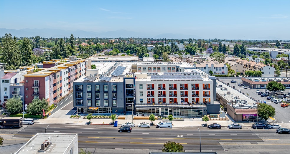 Copy of Entrata Photo Template (8) - Ensemble at Northridge