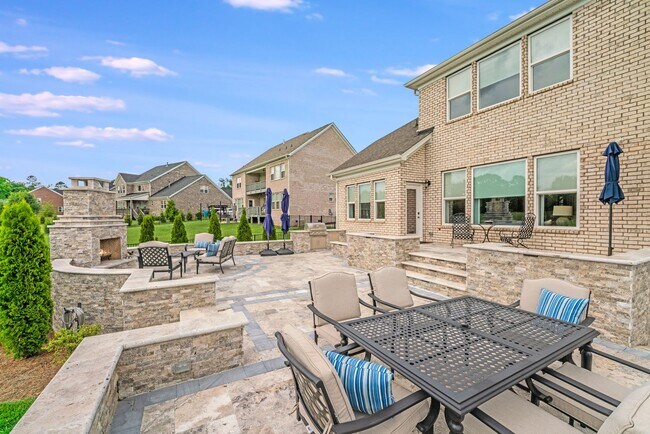 Building Photo - COMING SOON! Live Luxuriously in Summerwood – Fully Furnished 4BR Brick Home w/ Internet & Lawn C...