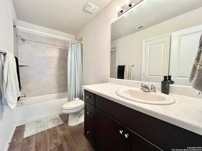 Building Photo - 2526 Wentwood Run