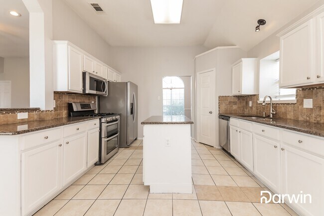 Building Photo - 728 Sea Shell Dr