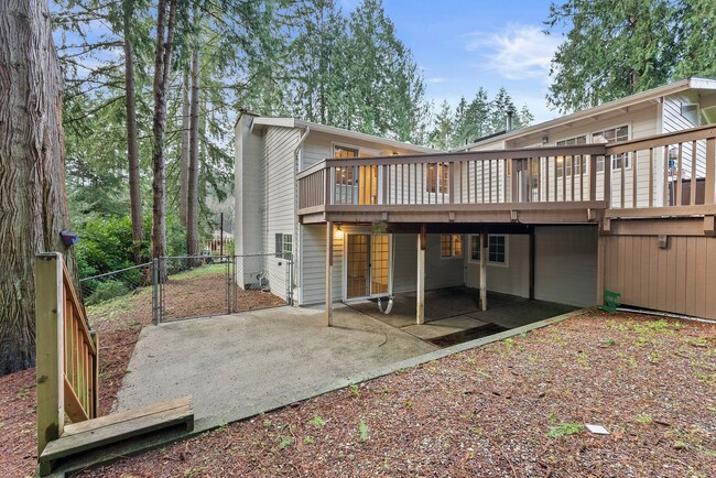 Building Photo - Stunning 4-Bed Gig Harbor Home for Rent | ...