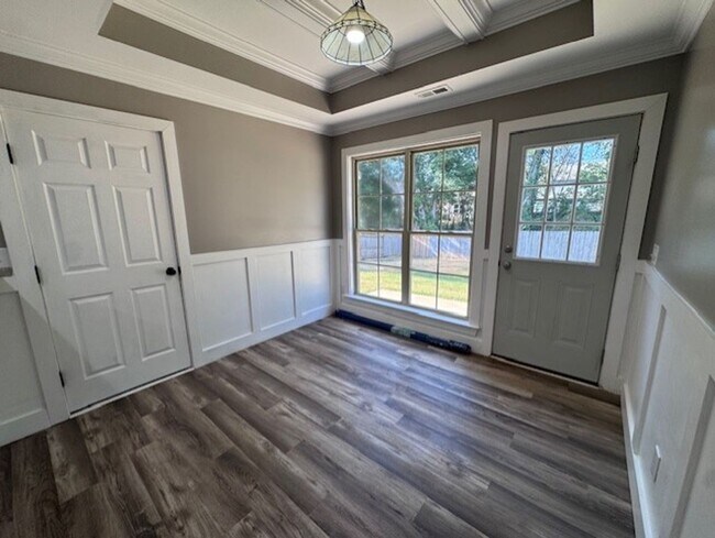 Building Photo - 160 Stonecreek Pl