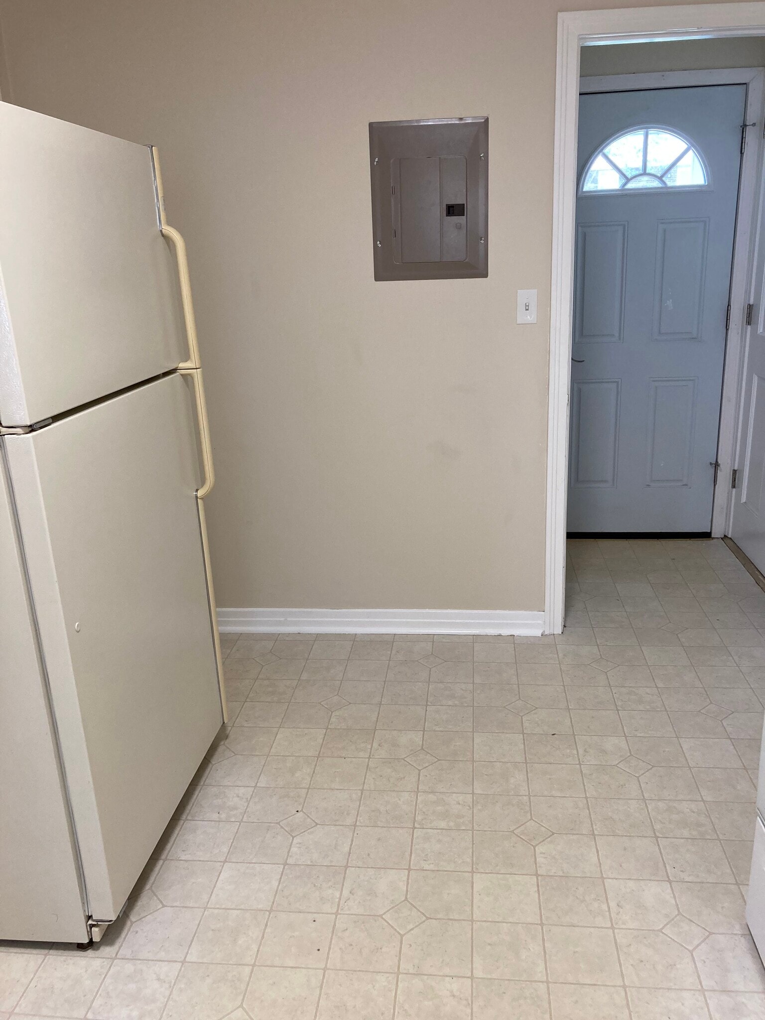 Kitchen 2 - 412 W 20th St