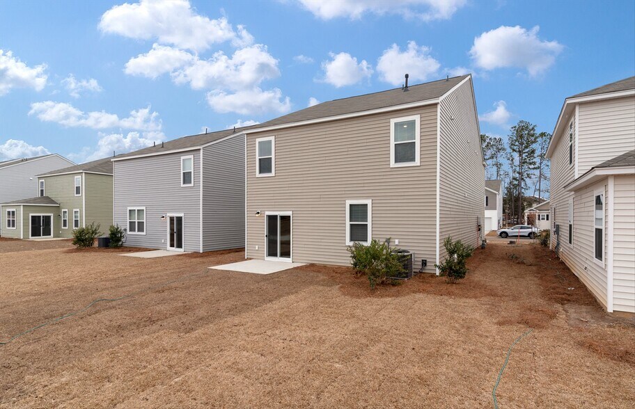 Building Photo - 240 Sweet Cherry Ln