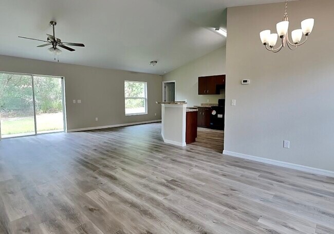 Building Photo - 3584 W Burgandy Dr