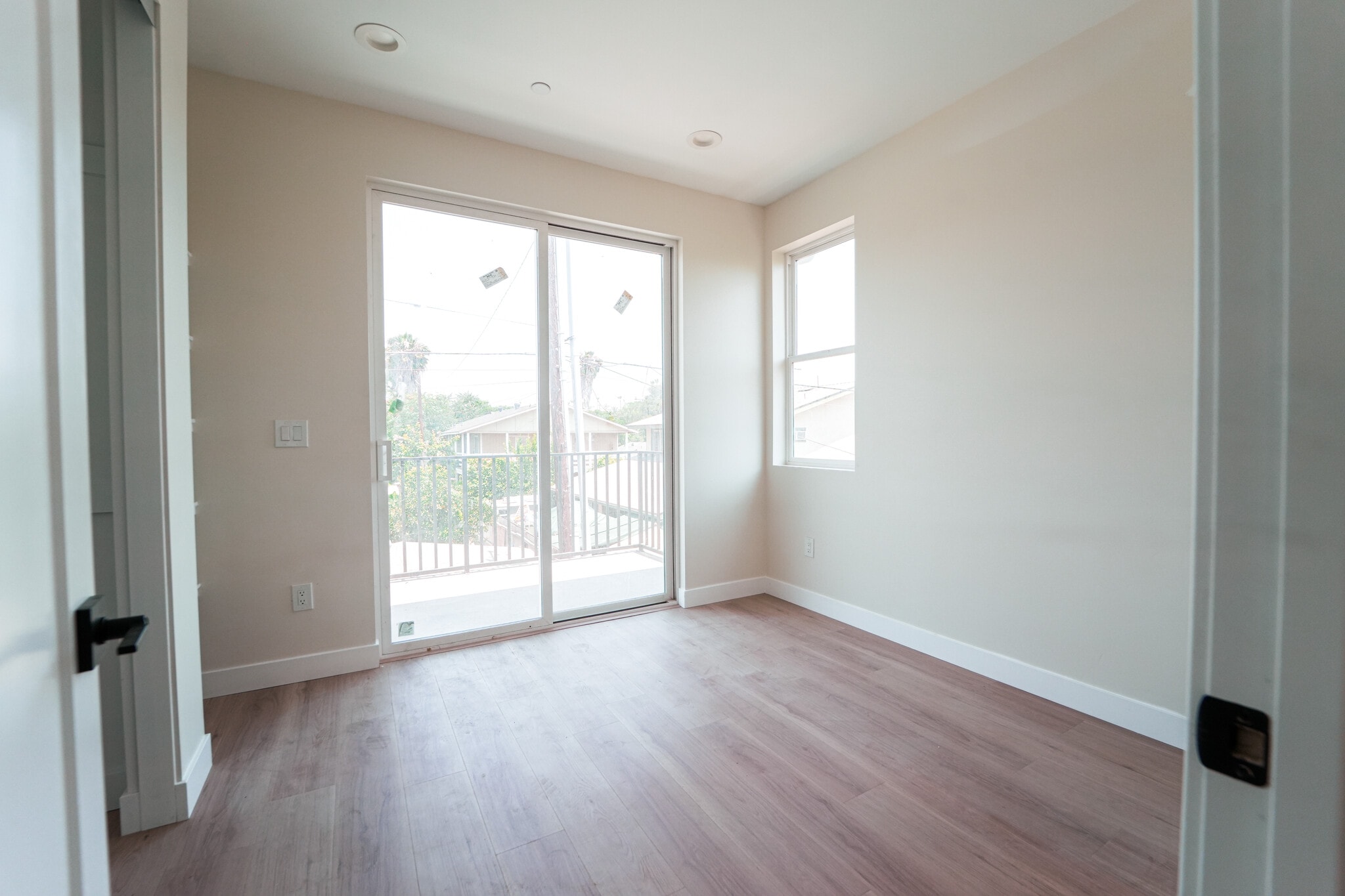 Building Photo - 630 N Juniper St