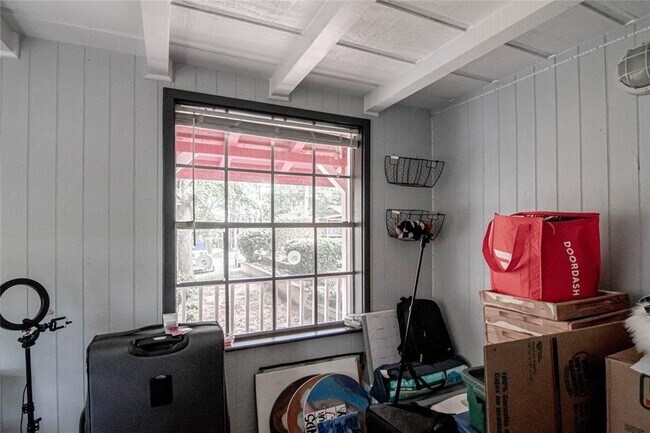 Building Photo - 3300 Elks Dr