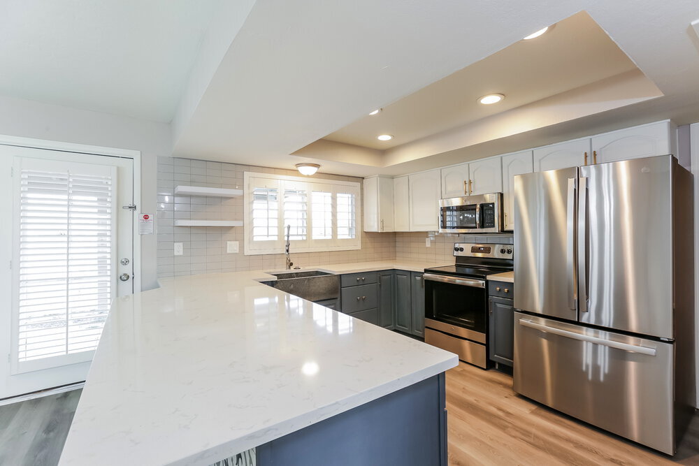 Building Photo - 8402 S 15th Way