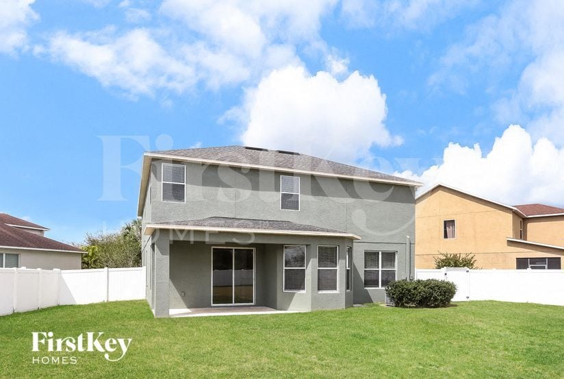 Building Photo - 7556 Forest Mere Dr