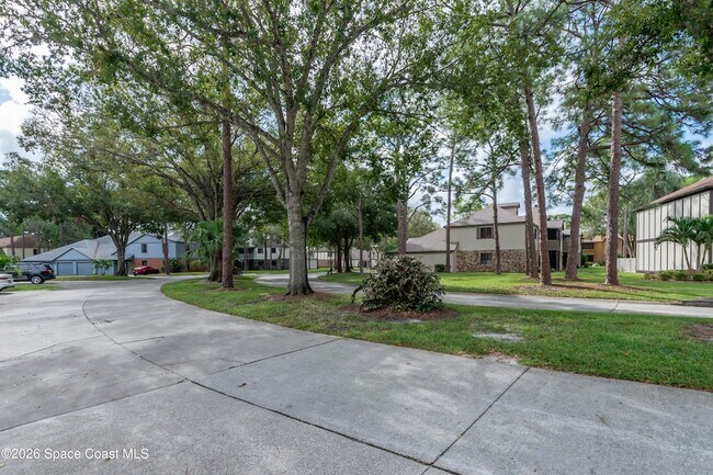 Building Photo - 9000 Brighton Ct