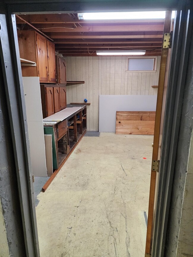 Building Photo - 344 Katahdin Ave