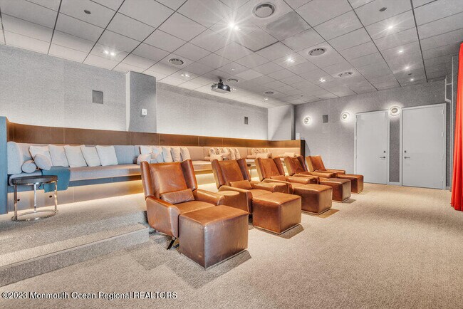 Building Photo - 1101 Ocean Ave N