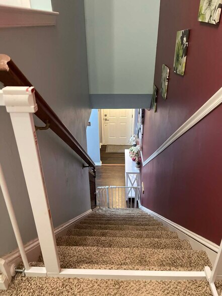 Building Photo - 620 Candlestick Ln