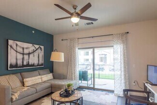 Building Photo - 3 bedroom in Del Valle TX 78617