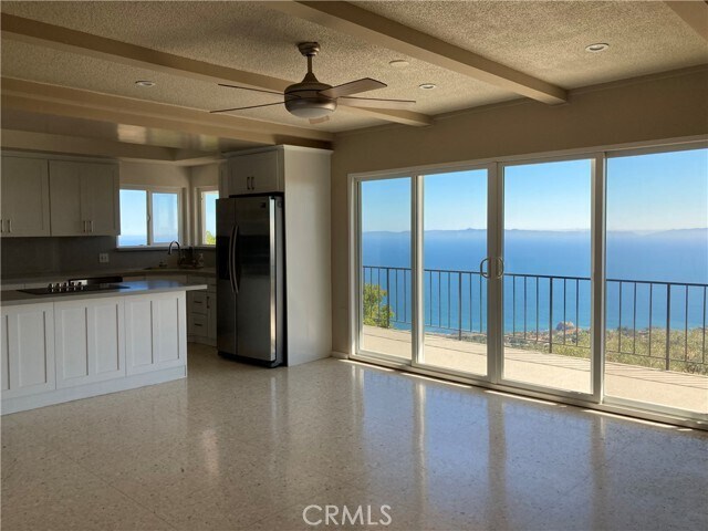 Building Photo - 35 Oceanaire Dr